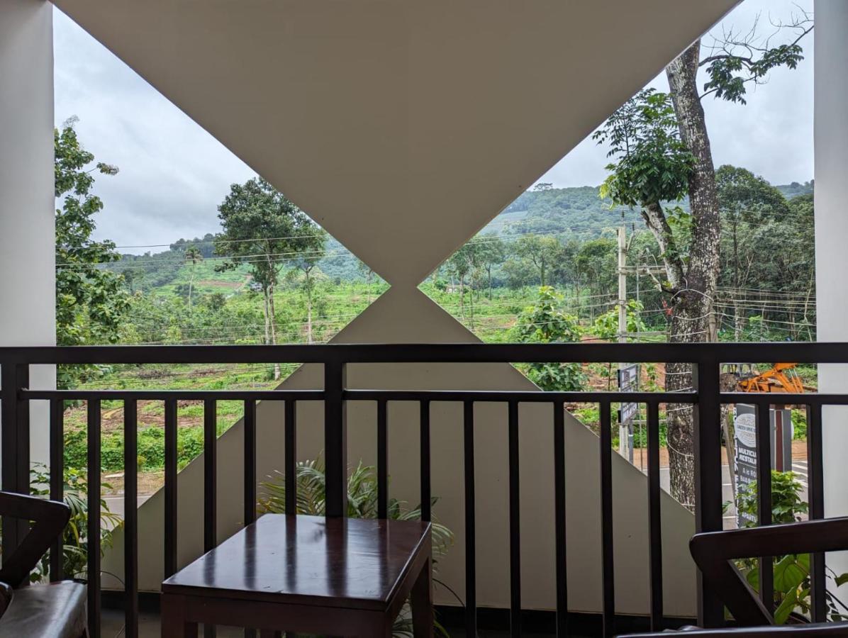 Royalton Residency Hotel Mundakāyam Eksteriør billede